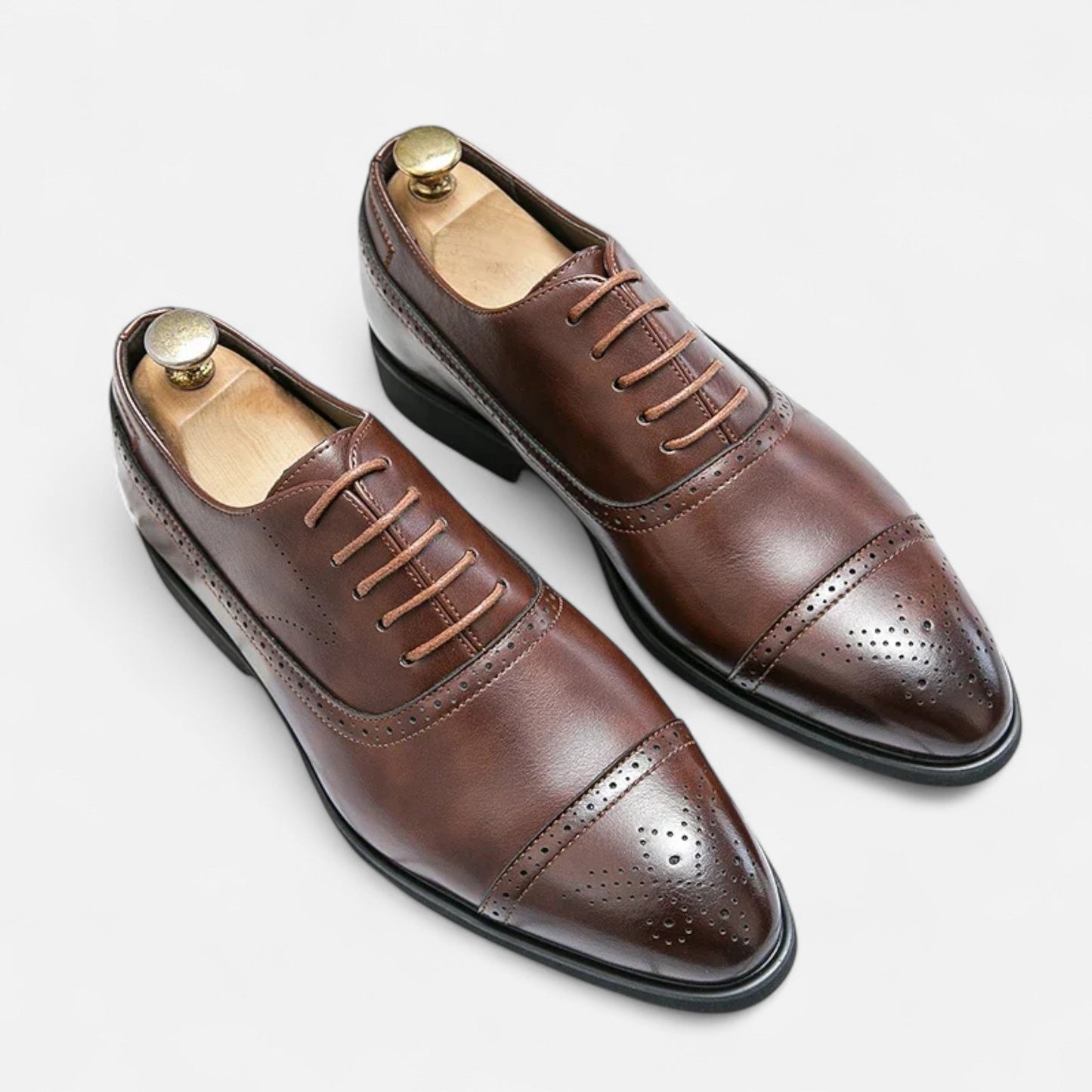 SwissFellas | Klassische geschnitzte formelle Schuhe für Herren